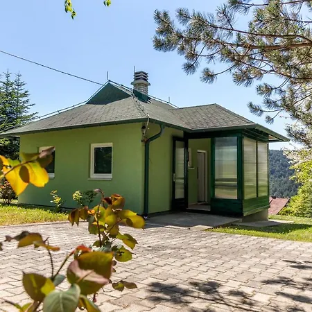 בית נופש Vikendica Mrvica *