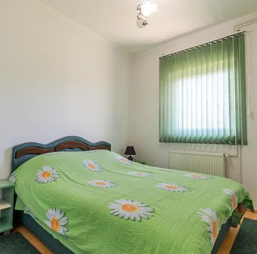 Vikendica Mrvica * Bajina Bašta